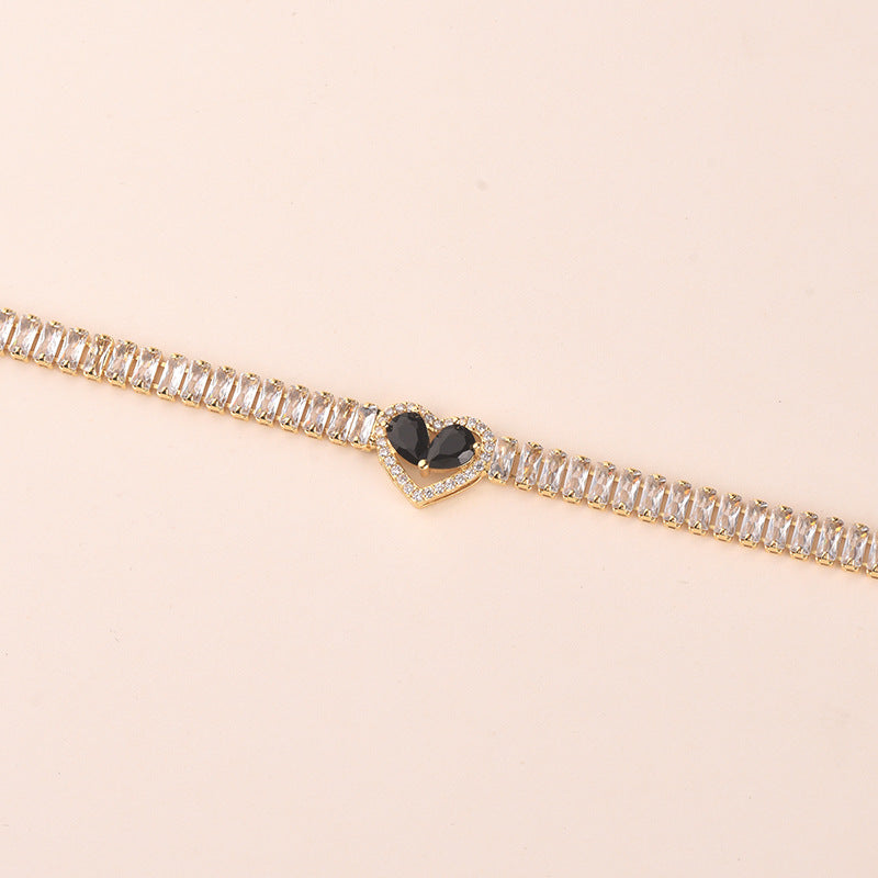 Golden Heart-Shaped Bracelet With Diamonds Light Luxury Handmade Love-Heart Design