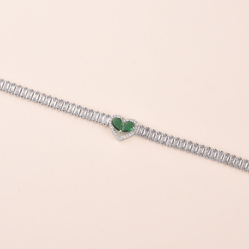 Golden Heart-Shaped Bracelet With Diamonds Light Luxury Handmade Love-Heart Design