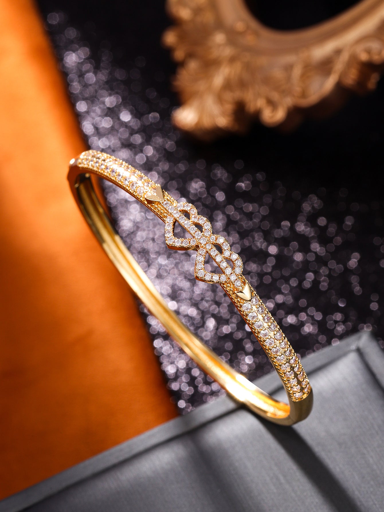 Micro-pave Full Of Zirconia Double Heart Bracelet For Women