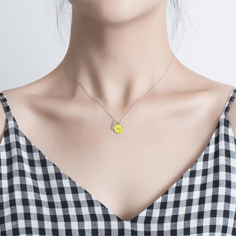 Fresh And Elegant Lemon Fruit Leaf Necklace For Women